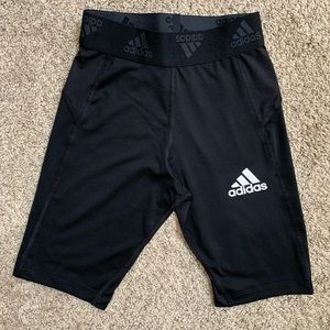 Adidas Techfit Short Tights size Small /Black